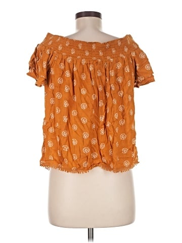 Xhilaration Short Sleeve Blouse (view 2)