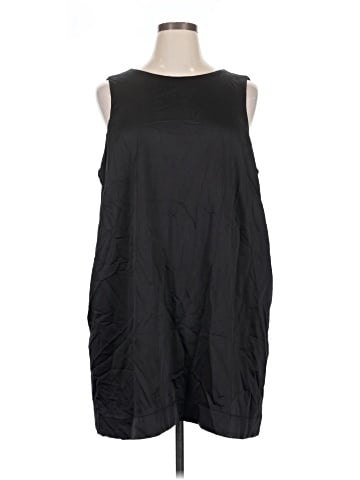 Old Navy Casual Dress (view 1)