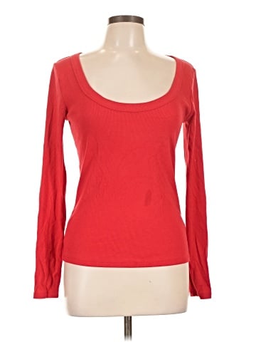 Old Navy Long Sleeve T-Shirt (view 1)