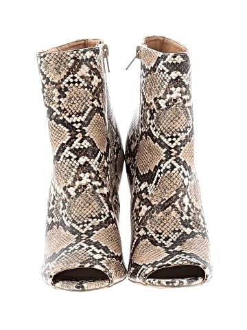 Fashion Nova Ankle Boots (view 2)
