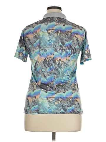 Reel Legends Short Sleeve Blouse (view 2)