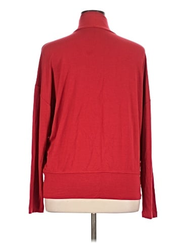 CAbi Long Sleeve Top (view 2)