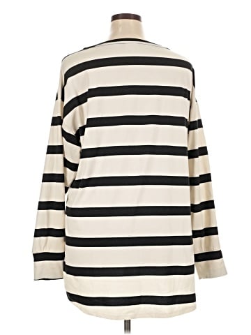 Lularoe Long Sleeve Turtleneck (view 2)