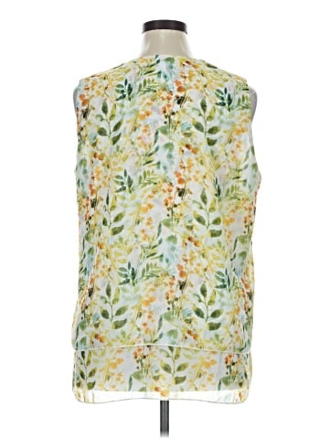 North Style Sleeveless Blouse (view 2)