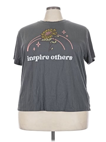 Sonoma Goods for Life Short Sleeve T-Shirt (view 1)