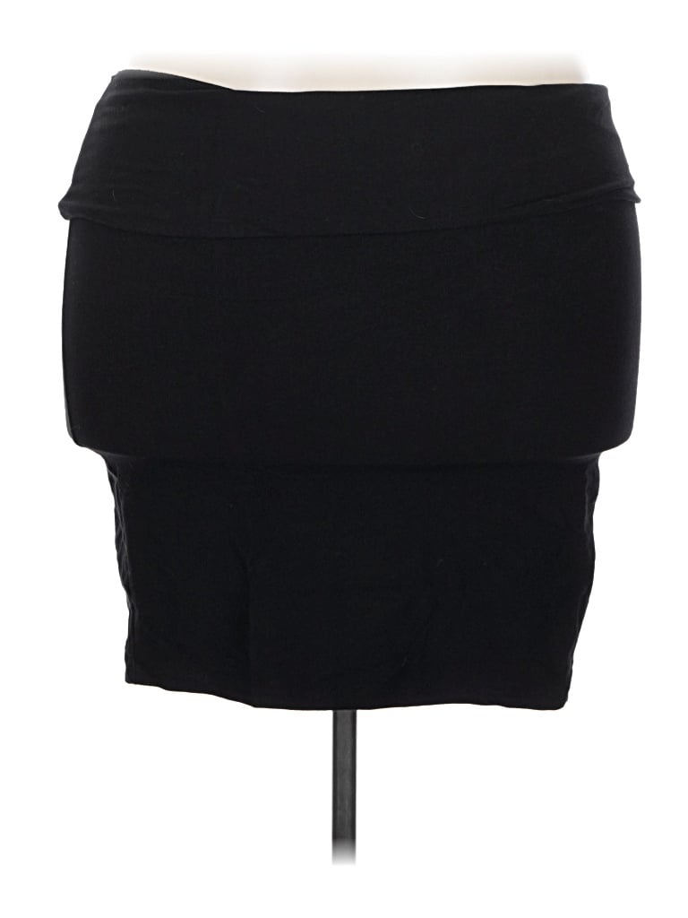 Pre-owned Torrid Casual Skirt In Black