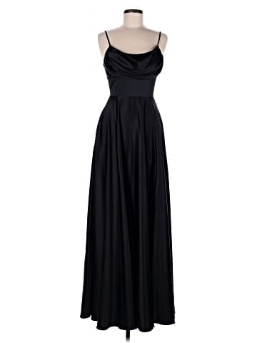 Next Up Cocktail Dress (view 1)