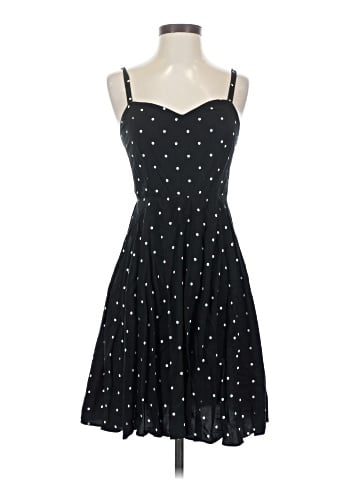 Old Navy Casual Dress (view 1)