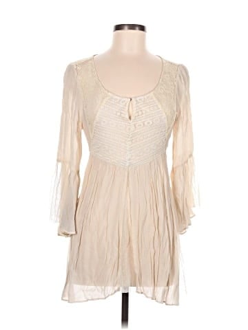 Ryu 3/4 Sleeve Blouse (view 1)