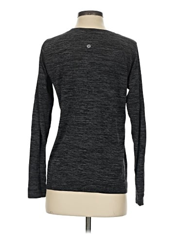 Lululemon Athletica Long Sleeve T-Shirt (view 2)