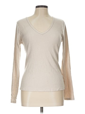 Old Navy Long Sleeve T-Shirt (view 1)