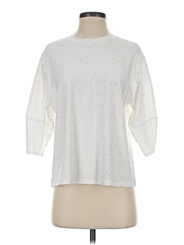 Lululemon Athletica 3/4 Sleeve T-Shirt (view 1)
