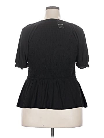 Torrid Short Sleeve Top (view 2)