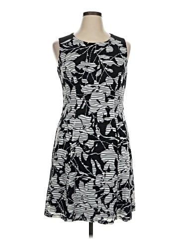 Ann Taylor LOFT Outlet Casual Dress (view 1)