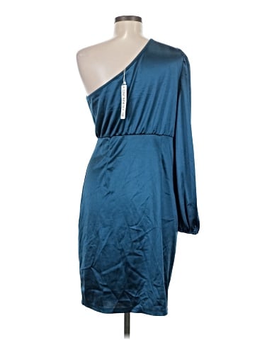 Liumilac Cocktail Dress (view 2)