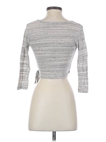 Charlotte Russe 3/4 Sleeve T-Shirt (view 2)