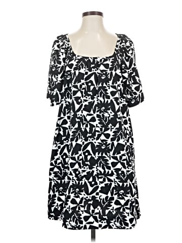 Free Assembly Casual Dress (view 1)