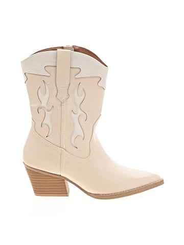 Universal Thread Boots (view 1)