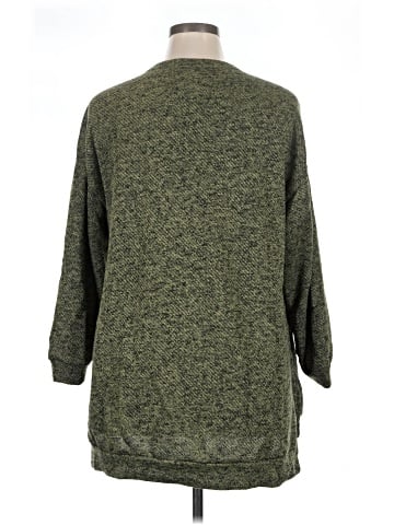 BLOOMCHIC Pullover Sweater (view 2)