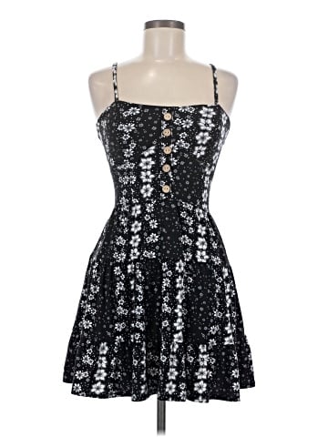 No Boundaries Cocktail Dress (view 1)