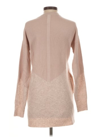 Lululemon Athletica Long Sleeve Top (view 2)
