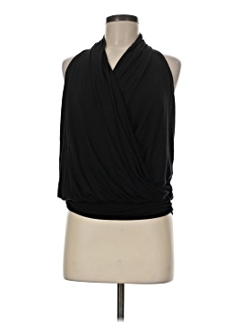 Amour Vert Sleeveless Blouse