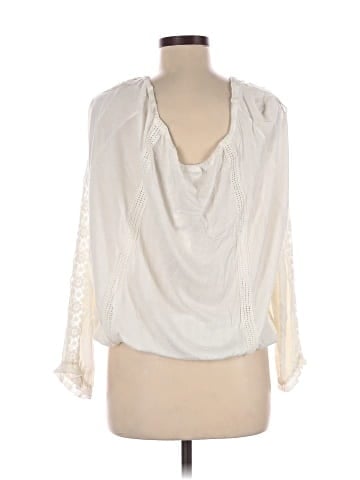 Akemi + Kin 3/4 Sleeve Blouse (view 2)