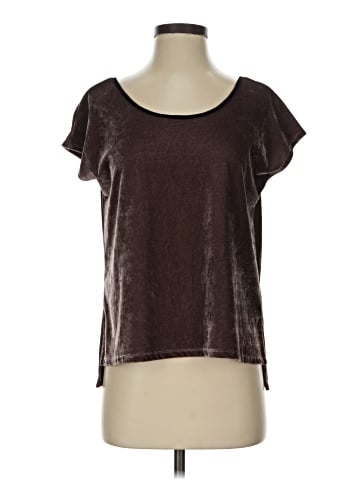 2b bebe Short Sleeve T-Shirt (view 1)