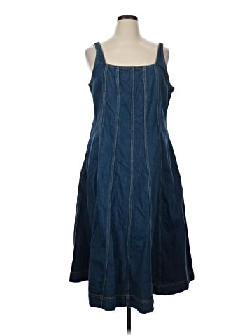 Free Assembly Casual Dress (view 1)
