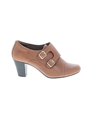 Clarks Heels (view 1)