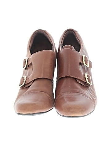 Clarks Heels (view 2)