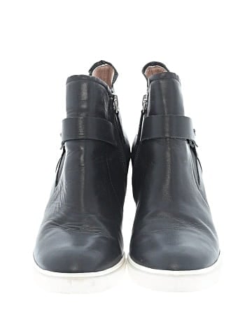 Linea Paolo Ankle Boots (view 2)