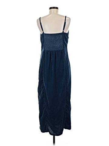 Old Navy Casual Dress (view 2)