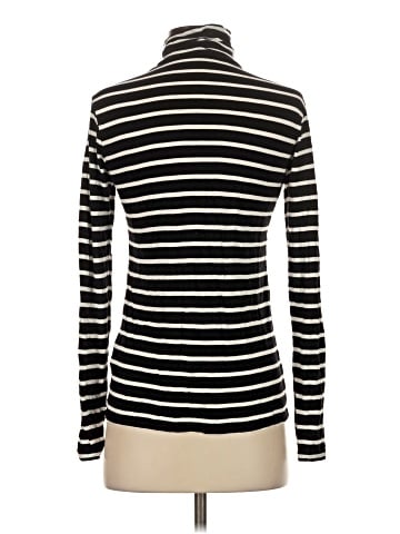 H&M Turtleneck Sweater (view 2)