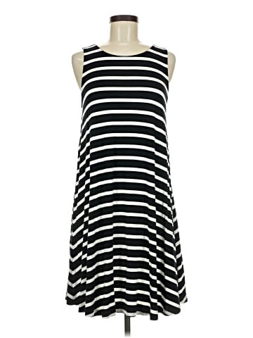 Old Navy Casual Dress (view 1)