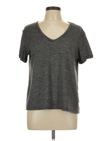 American Eagle Outfitters Short Sleeve T-Shirt (view 1)