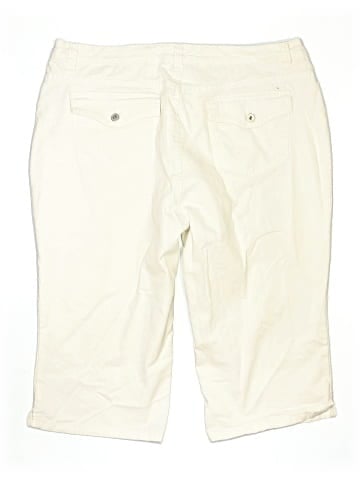 Gloria Vanderbilt Khaki Shorts (view 2)