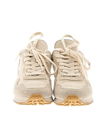 VEJA Sneakers (view 2)