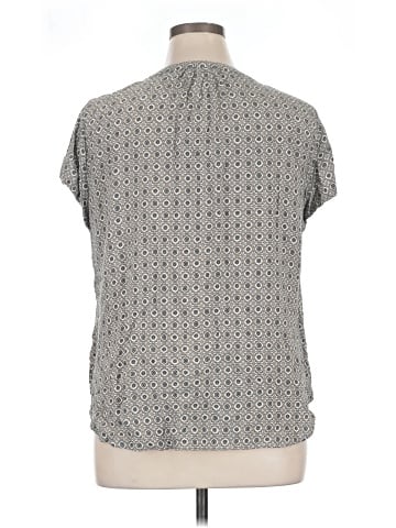 Liz Claiborne Short Sleeve Blouse (view 2)