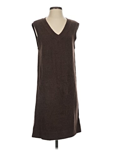 Old Navy Casual Dress (view 1)