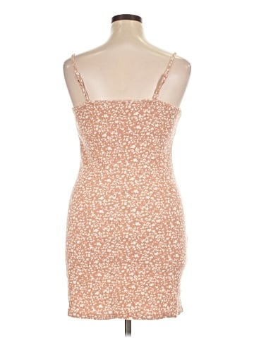Old Navy Casual Dress (view 2)