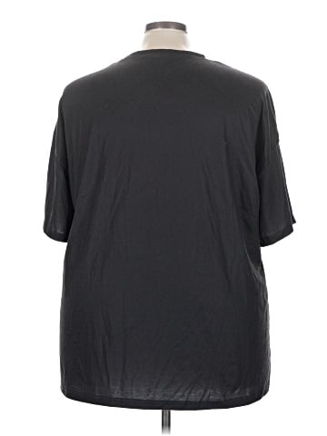 Shein Curve Short Sleeve T-Shirt (view 2)