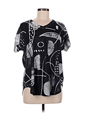 Jess & Jane Short Sleeve T-Shirt (view 1)