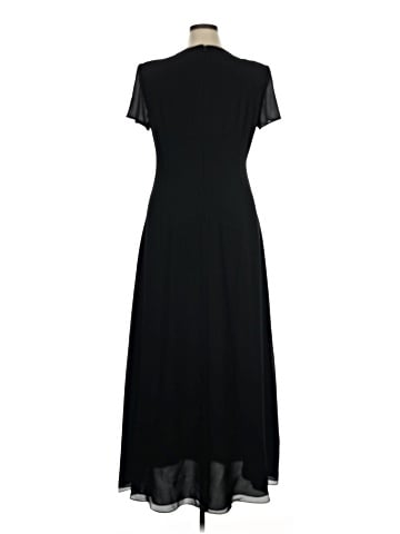 Liz Claiborne Cocktail Dress (view 2)