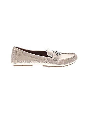 Coach Flats (view 1)