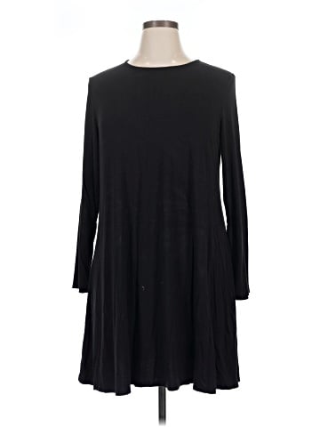 Old Navy Casual Dress (view 1)