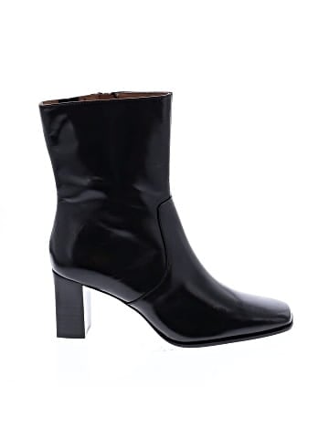 Madewell The Zane Ankle Boot in Shiny Leather (view 1)