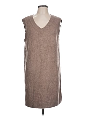 Old Navy Casual Dress (view 1)