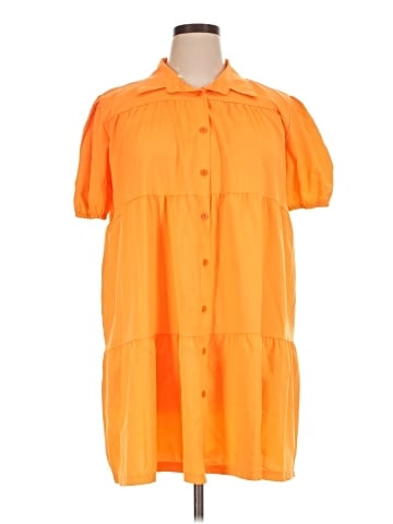 Unbranded Short Sleeve Button-Down Shirt (view 1)