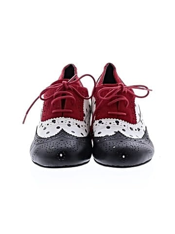 Lola Ramona Flats (view 2)